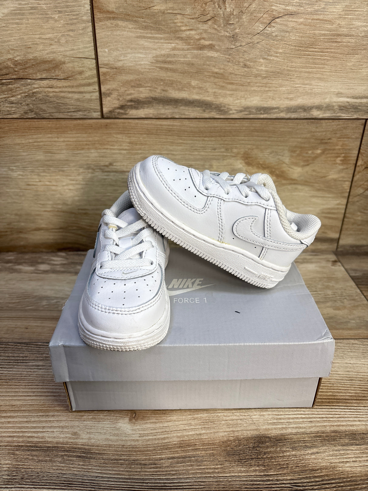 Nike Force 1 LE TD 'White' Sneaker sz 7c