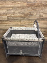 Pamo Babe Playard with Bassinet Grey