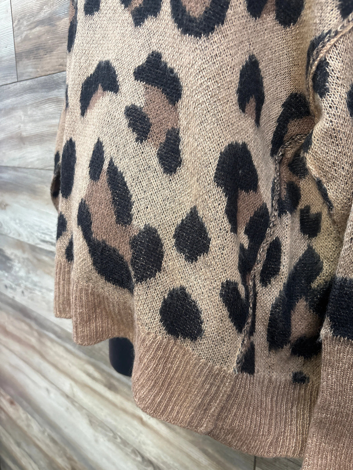 Motherhood Maternity Leopard Print Sweater Brown sz Medium - Me n Mommy To Be