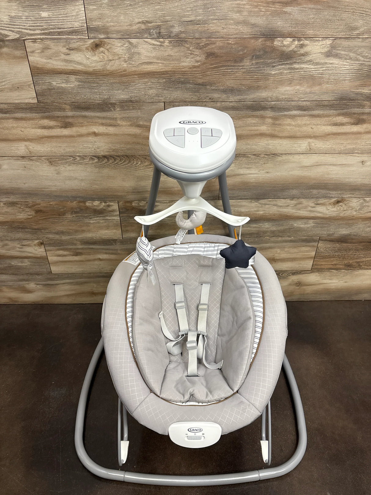 Graco DuetConnect Deluxe Multi-Direction Baby Swing and Bouncer - Britton