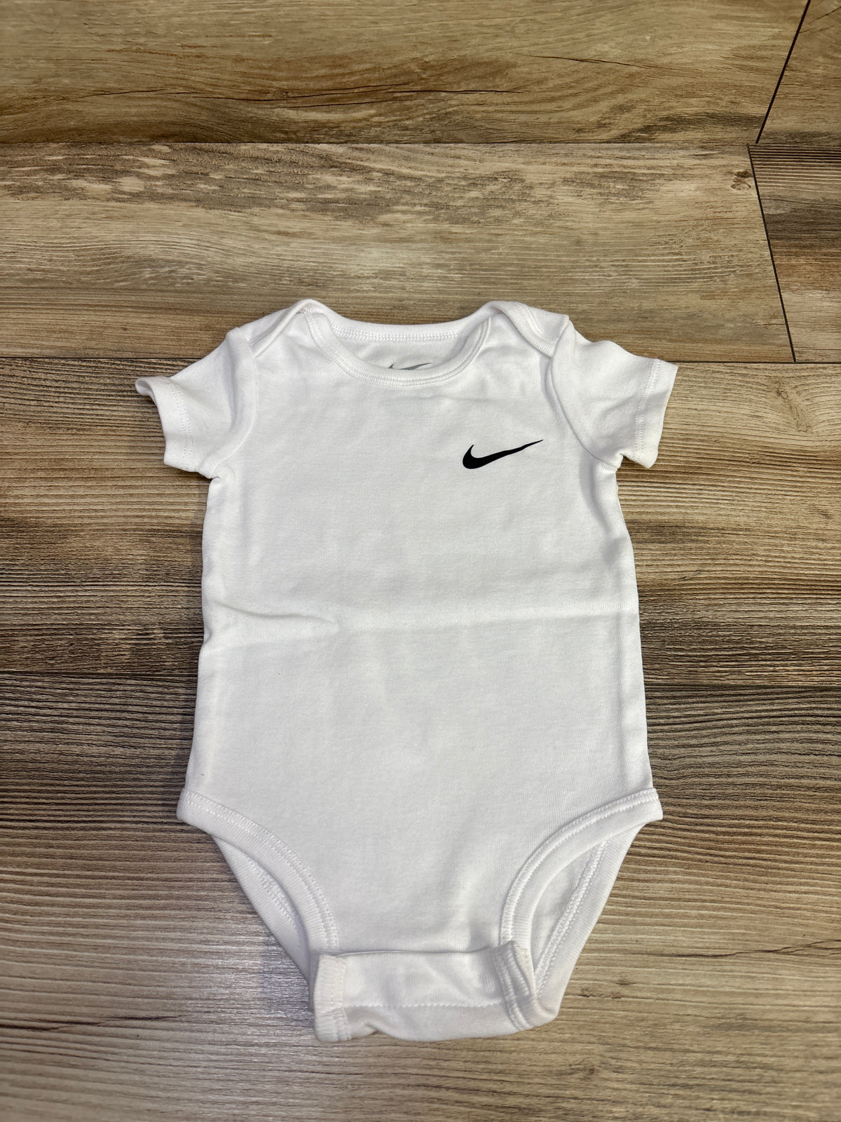 Nike Bodysuit White sz 9m