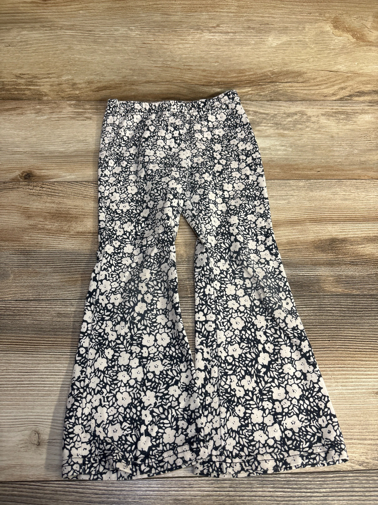 DKNY Floral Flare Leggings Beige sz 4T