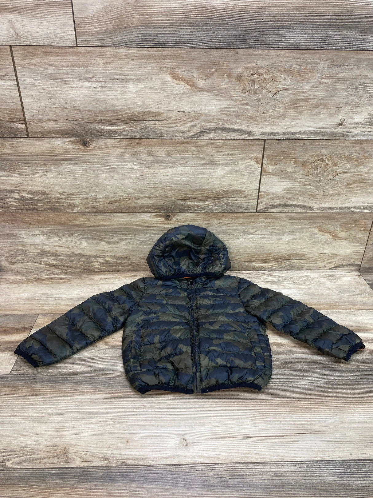 Class Club Camo Lightweight Puffer Jacket Green sz 2-3T