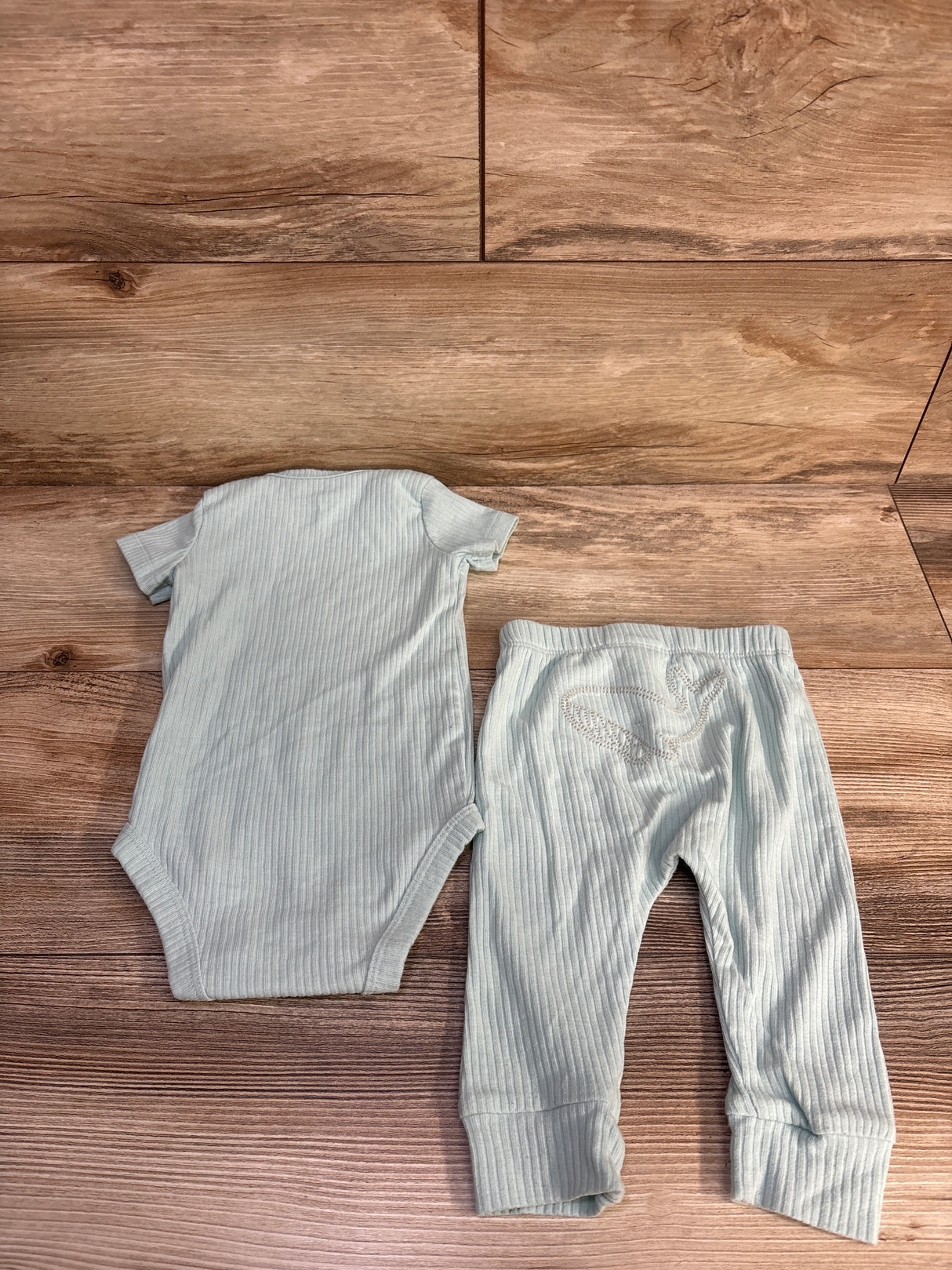 Carter's 2pc Ribbed Bodysuit & Pants Set Green sz 6m