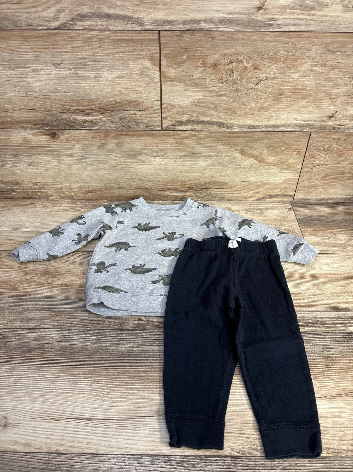 Carter's 2pc Dinosaur Sweatshirt & Joggers Grey sz 18m - Me n Mommy To Be