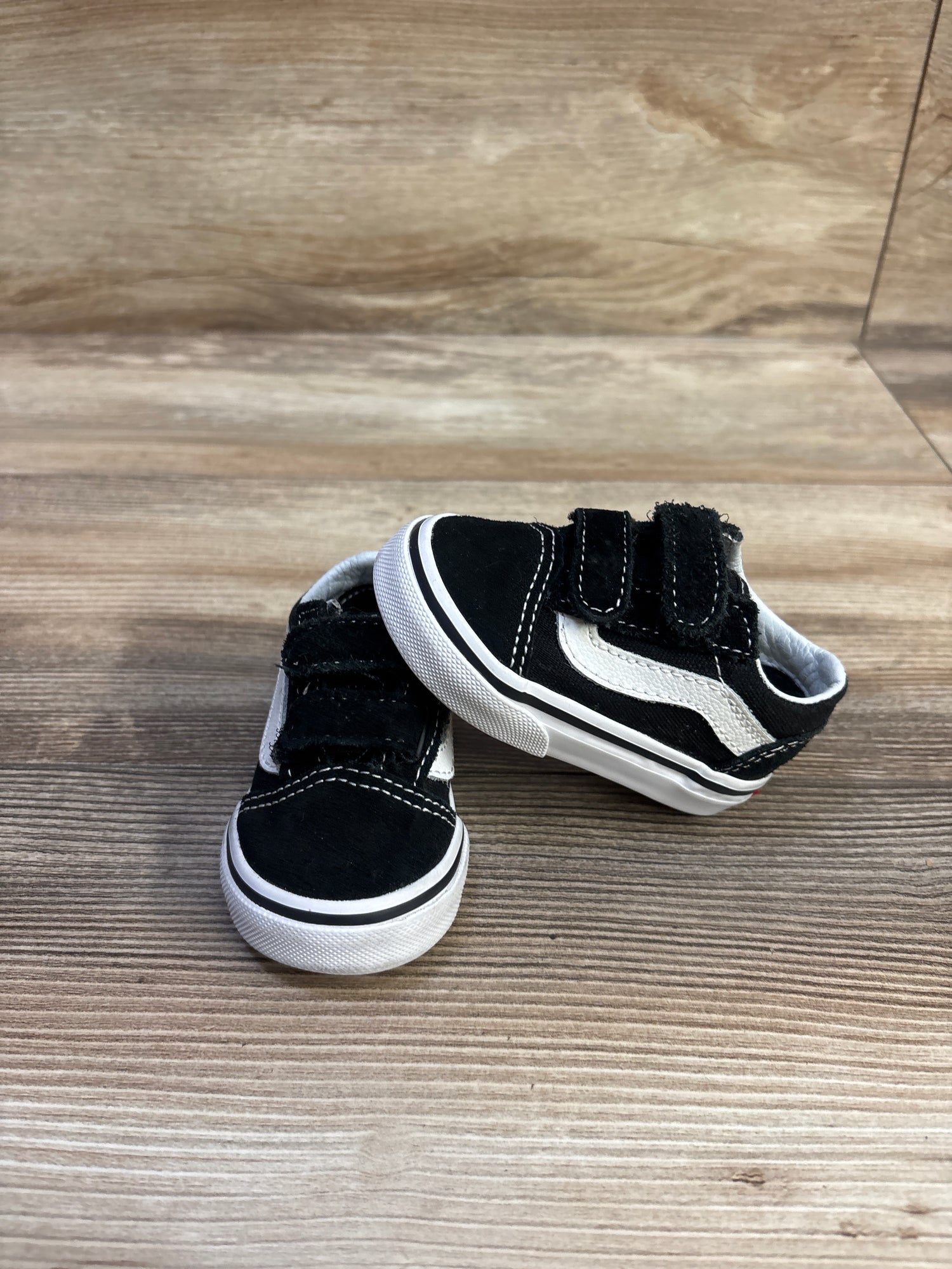 Vans Old Skool V Sneakers Black sz 3c