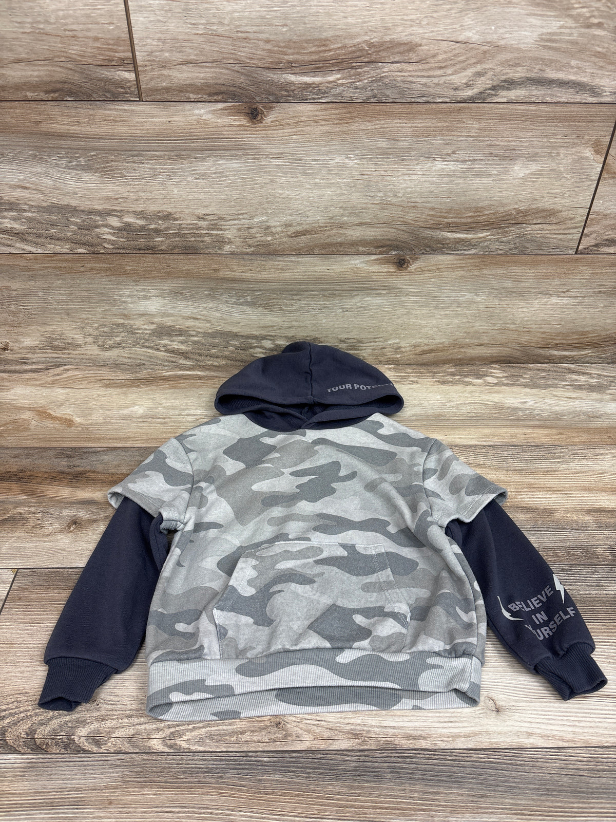 Grayson Mini Layered Camo Hoodie Grey sz 4T