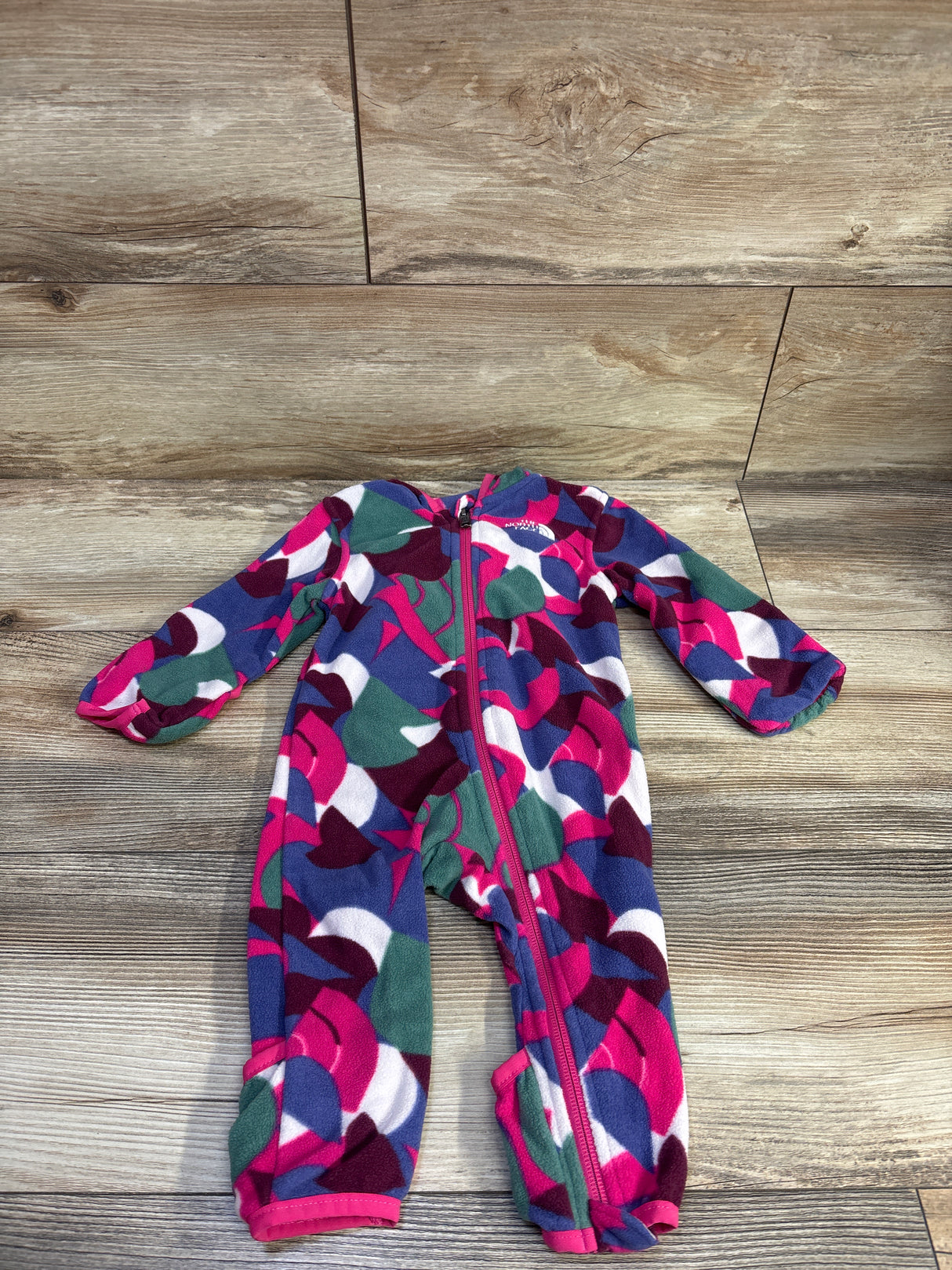 The North Face Glacier One-Piece Coverall Abstract Pink sz 3-6m