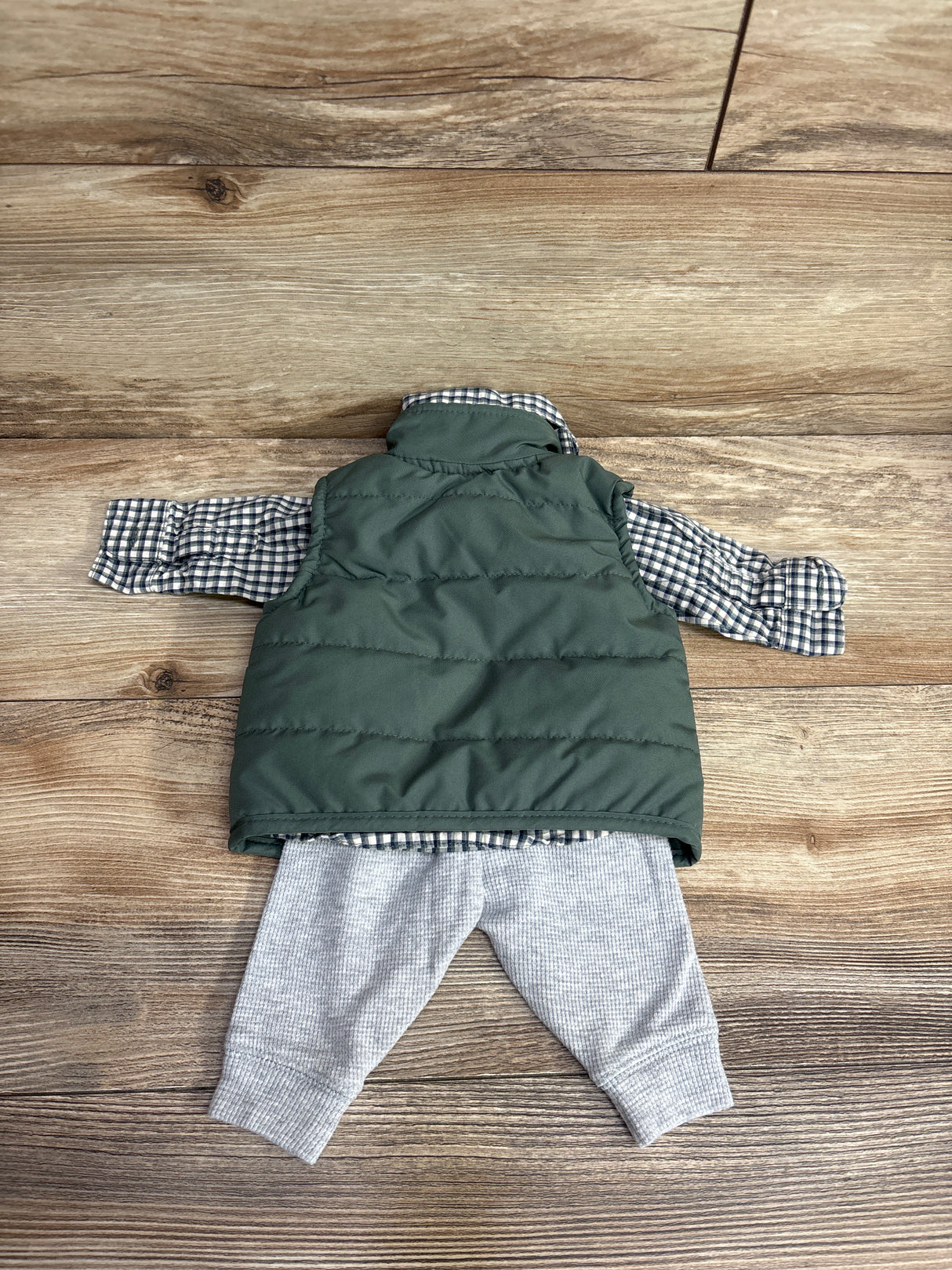 Just One You 3pc Puffer Vest Set Olive sz Newborn