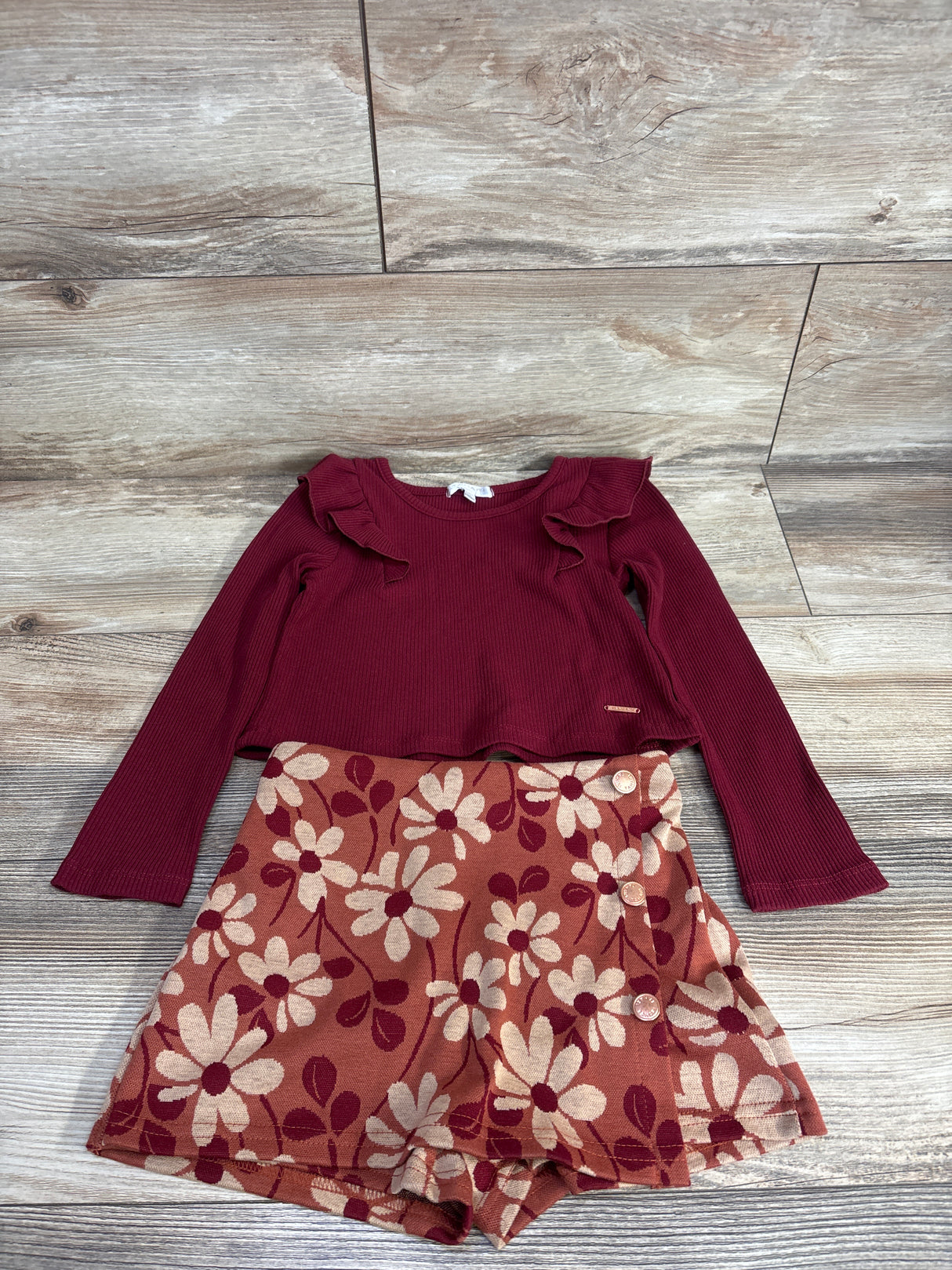 Tahari Baby 2pc Ribbed Ruffled Shirt & Floral Skort Set Burgundy sz 5T