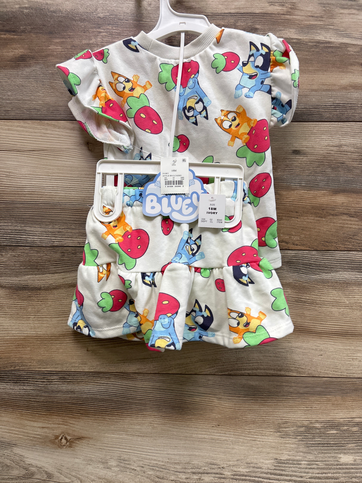 NEW Bluey 2pc Bluey Strawberry Top & Skort Set White sz 18m