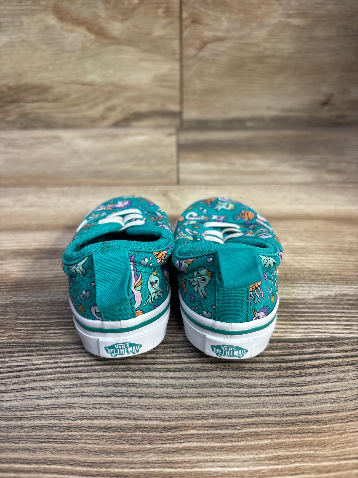 Vans Authentic Sneakers in Sea Party Teal sz 4c