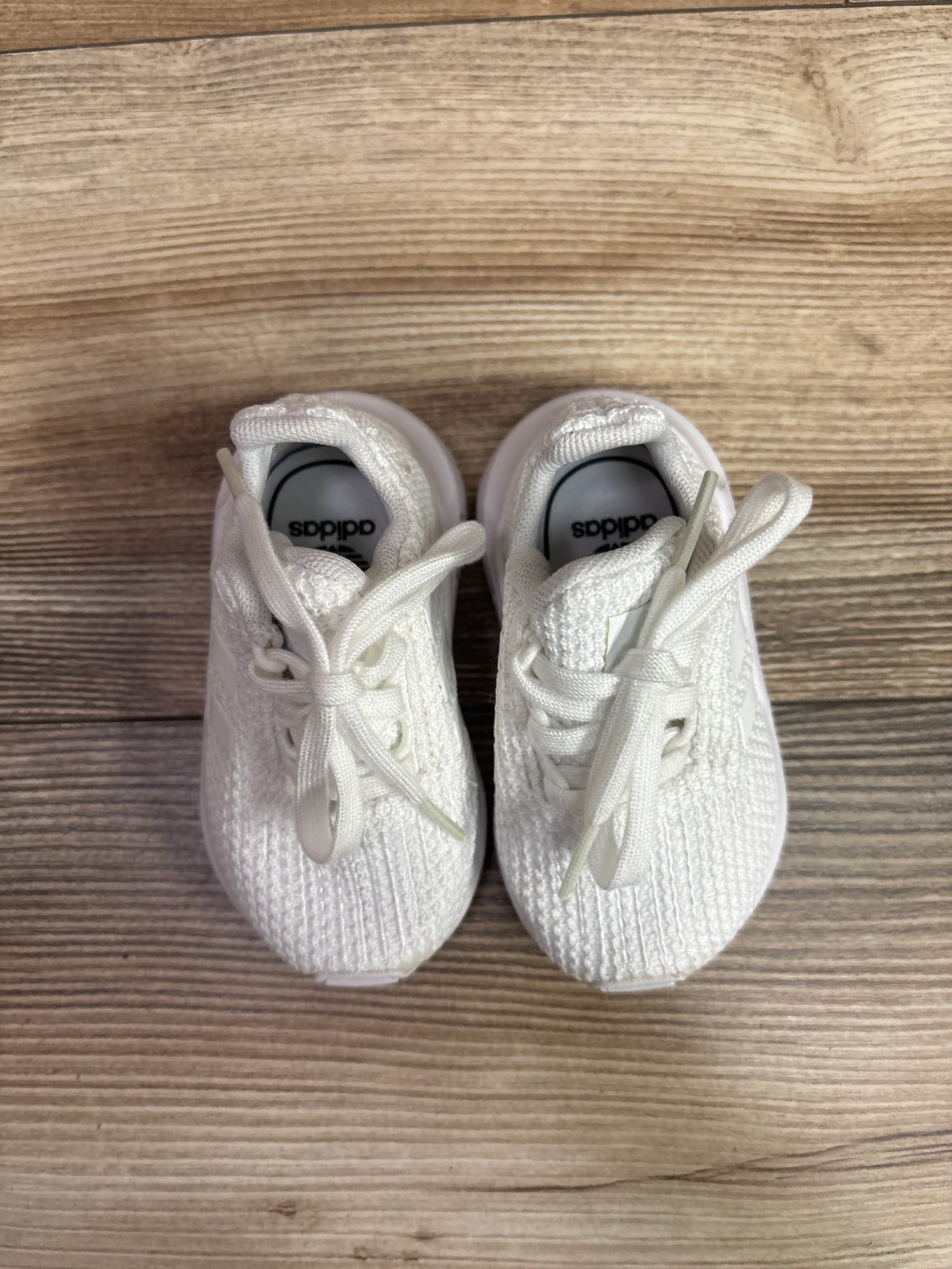 Adidas Swift run 1.0 Sneakers White sz 4c