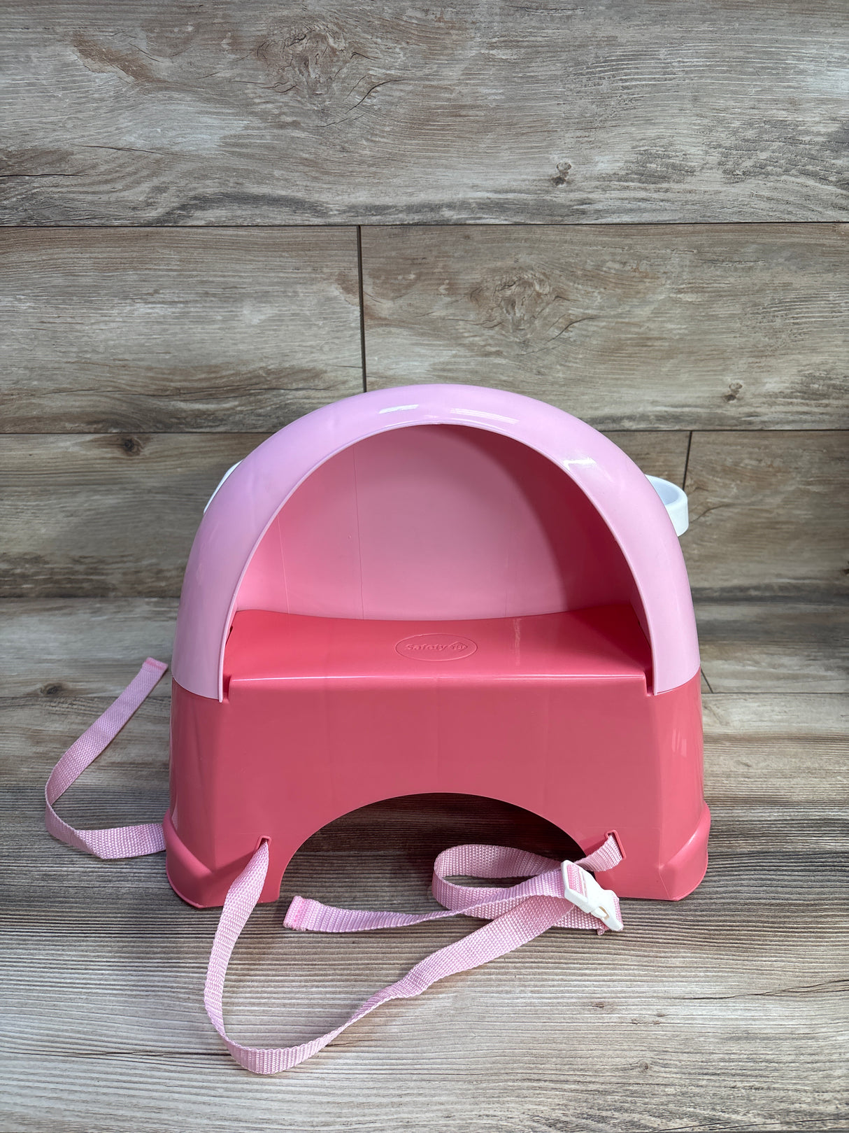 Safety 1st Easy Care Swing Tray Feeding Booster Seat in Coral Crush