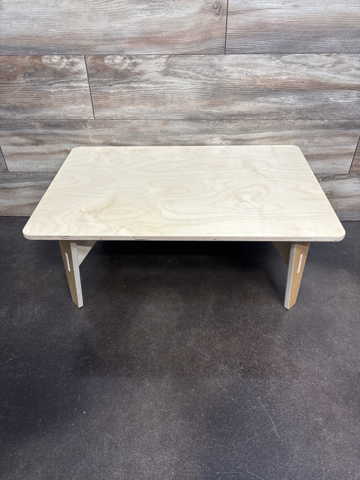 Sprouts Montessori Weaning Table and 2 Chairs, with Leg Extenders