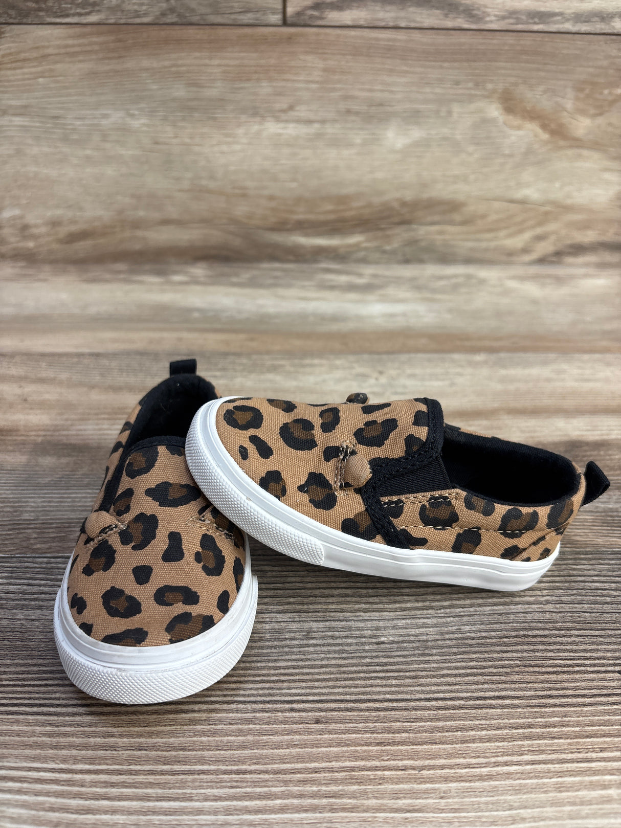 Old Navy Leopard Print Canvas Slip-On Sneakers, Brown sz 5c
