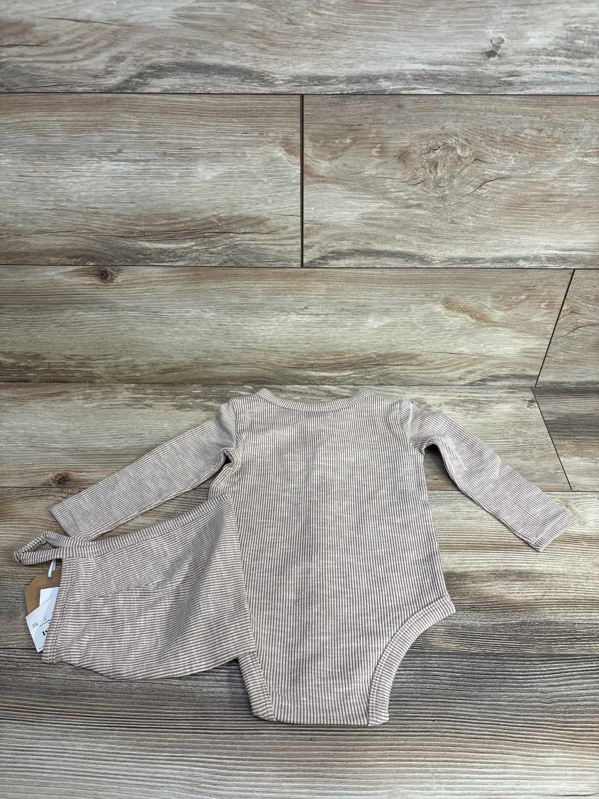 NEW Grayson Collective 2pc Striped Bodysuit & Bonnet Set Taupe sz 12m