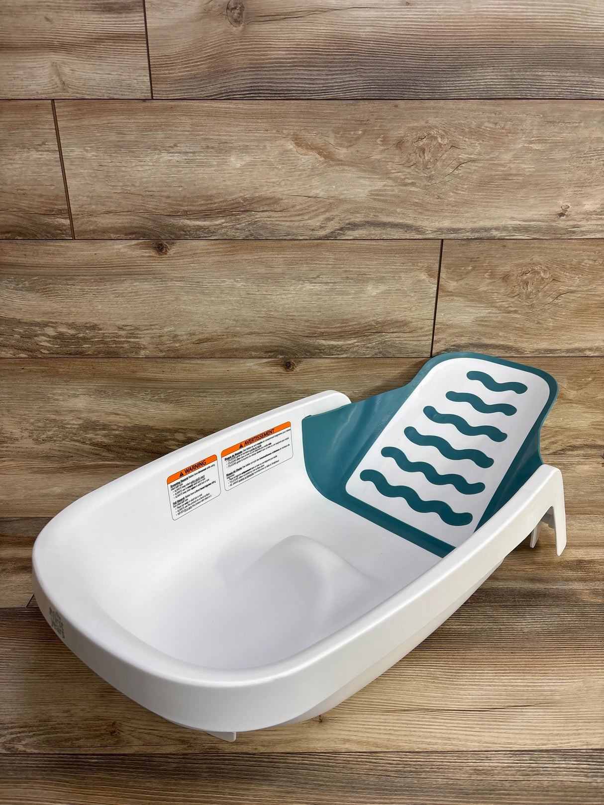 The First Years Sure Comfort 4-in-1 Reclining Newborn to Toddler Baby Bathtub