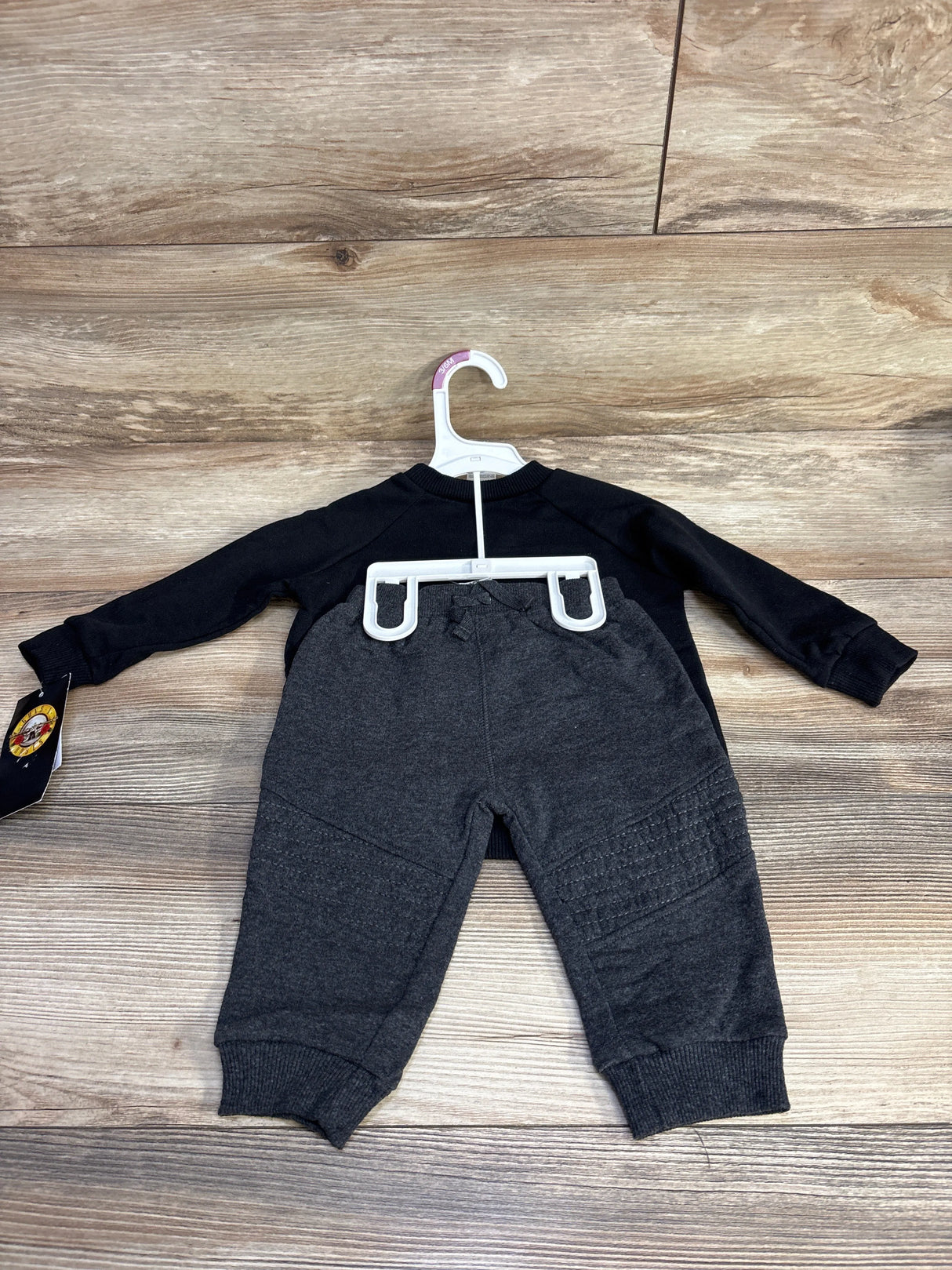 NEW Guns & Roses 2pc Sweatshirt & Pant Set Black sz 3-6m - Me n Mommy To Be