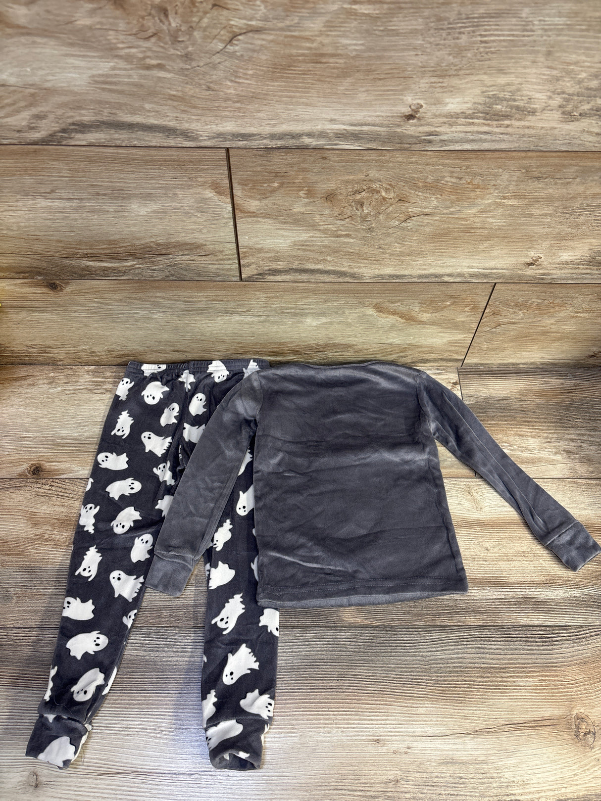 Trick Or Treat Sleep 2pc Velour Pajama Set Ghost Print Grey sz 3T