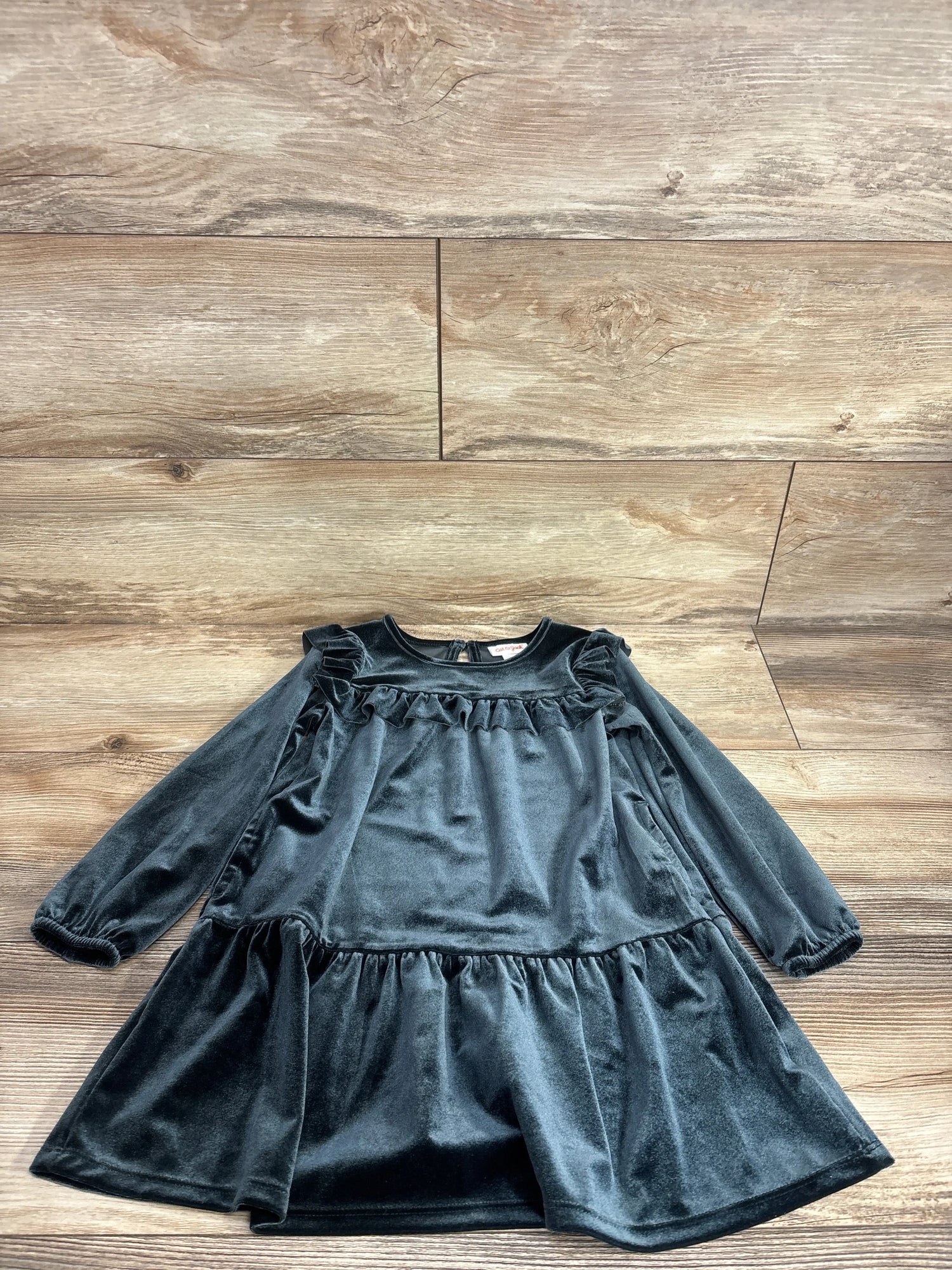 Charcoal / 4T Cat & Jack Velvet Long Sleeve Dress Charcoal sz 4T Charcoal / 4T Cat & Jack Velvet Long Sleeve Dress Charcoal sz 4T