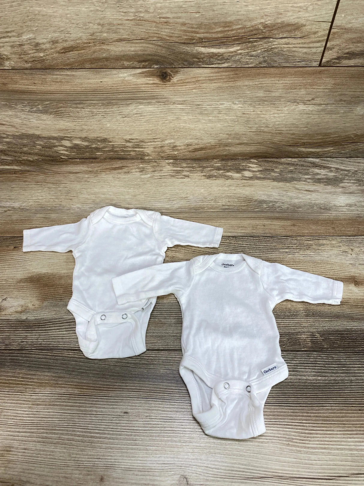 Gerber 2pk Bodysuits sz Preemie