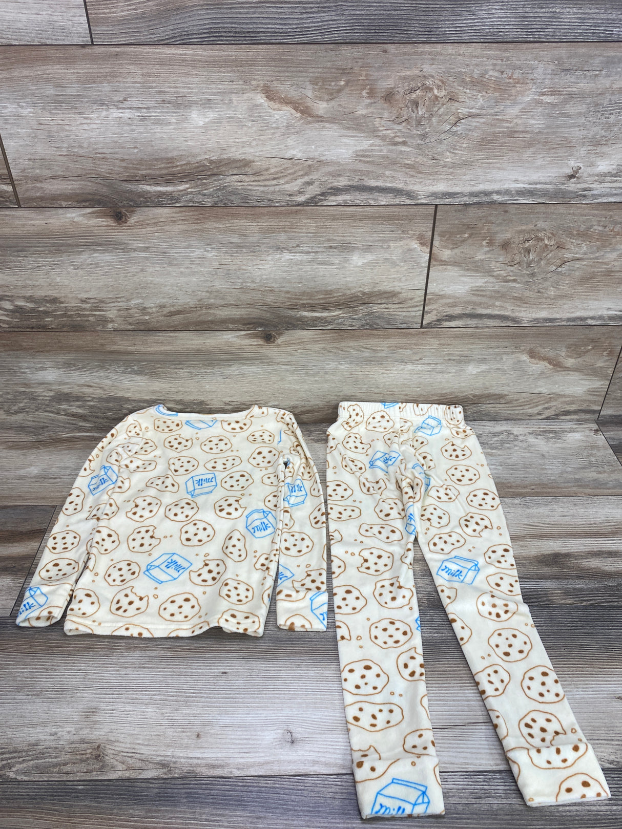 Cat & Jack Milk & Cookies 2pc Pajama Set Cream sz 5T