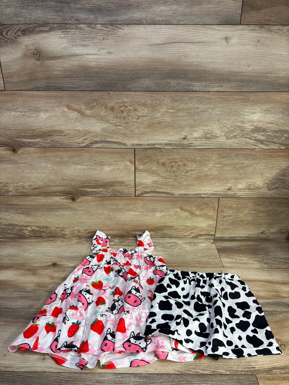 2pc Cow Print Dress & Shorts Set White sz 3-4T
