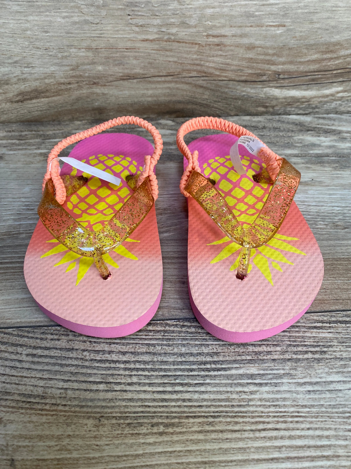 Children's Place Foil Pineapple Flip Flops sz 6/7c