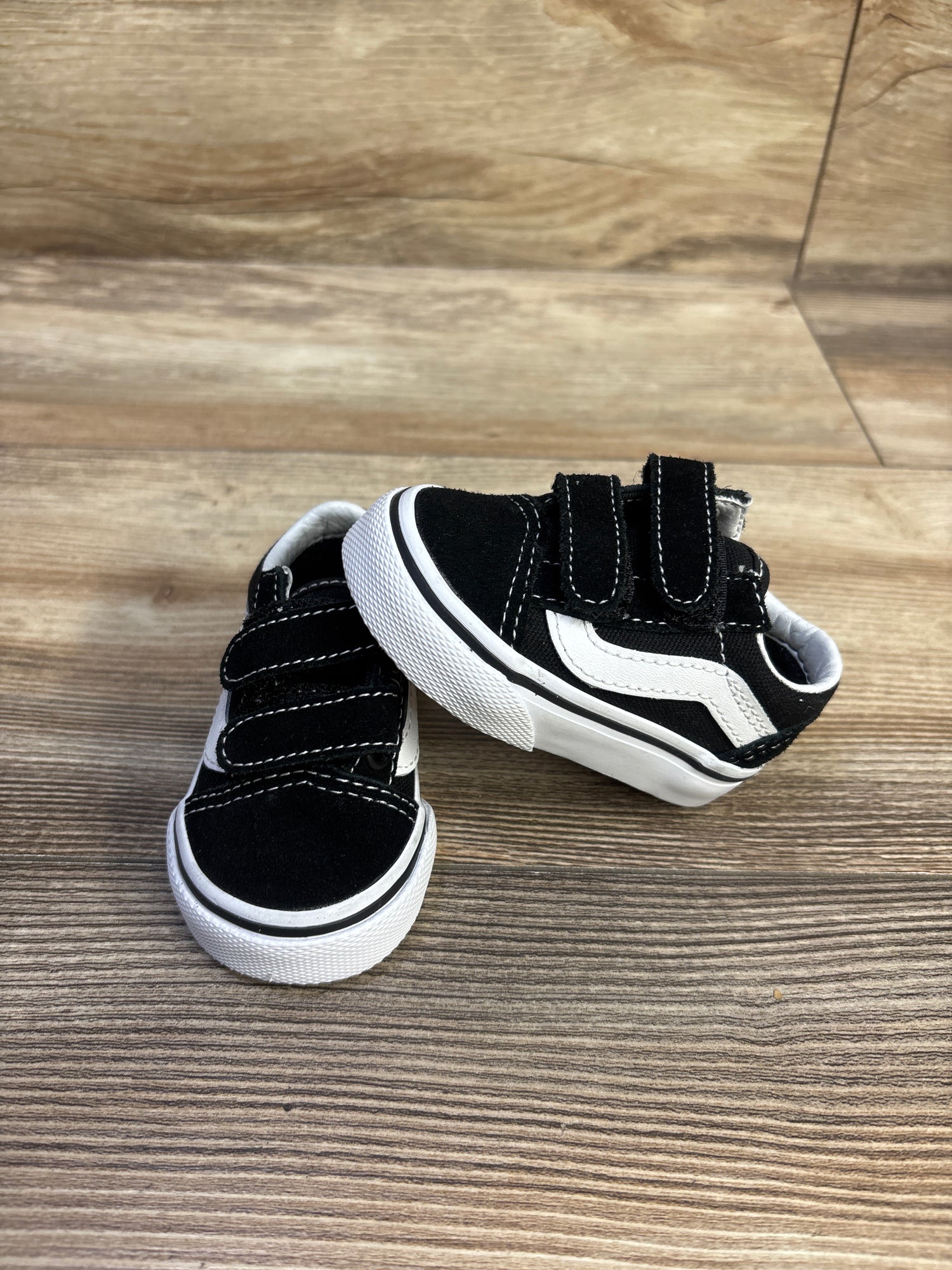 Vans Old Skool V Sneakers Black sz 2c