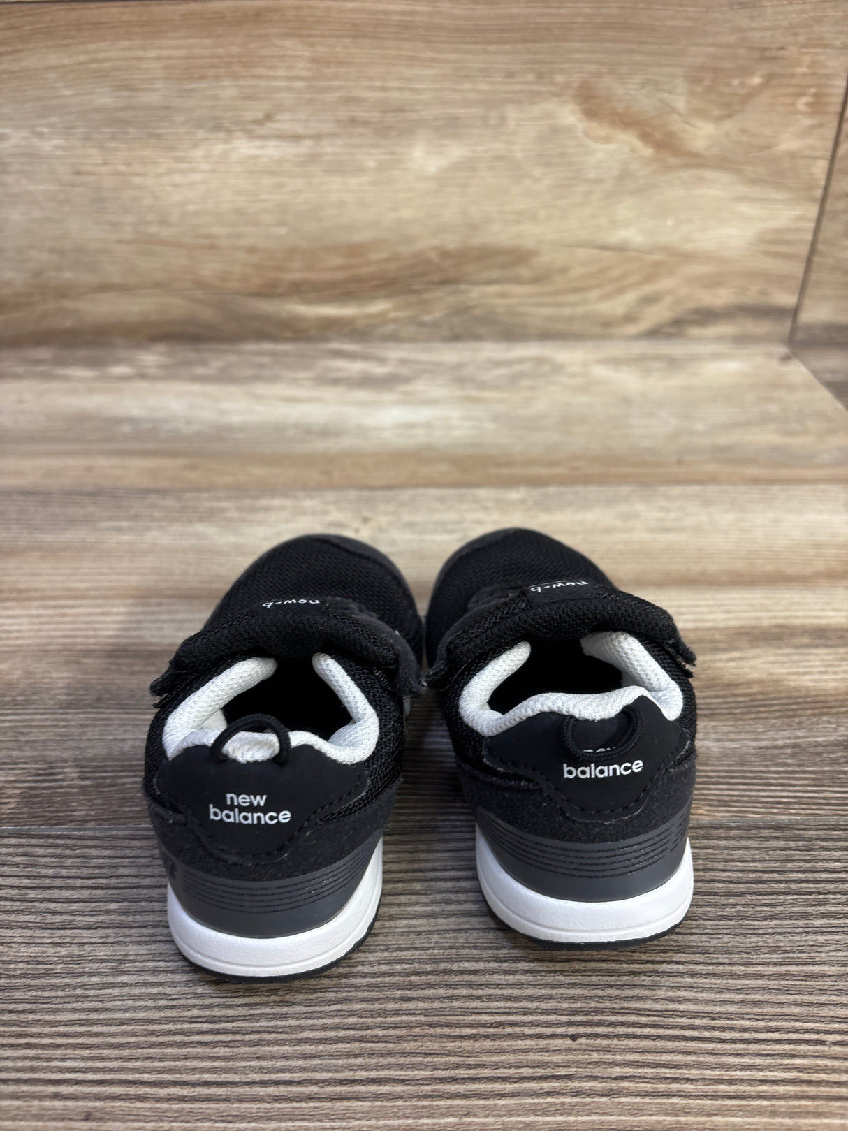 New Balance 515 Hook & Loop Sneakers Black sz 5c