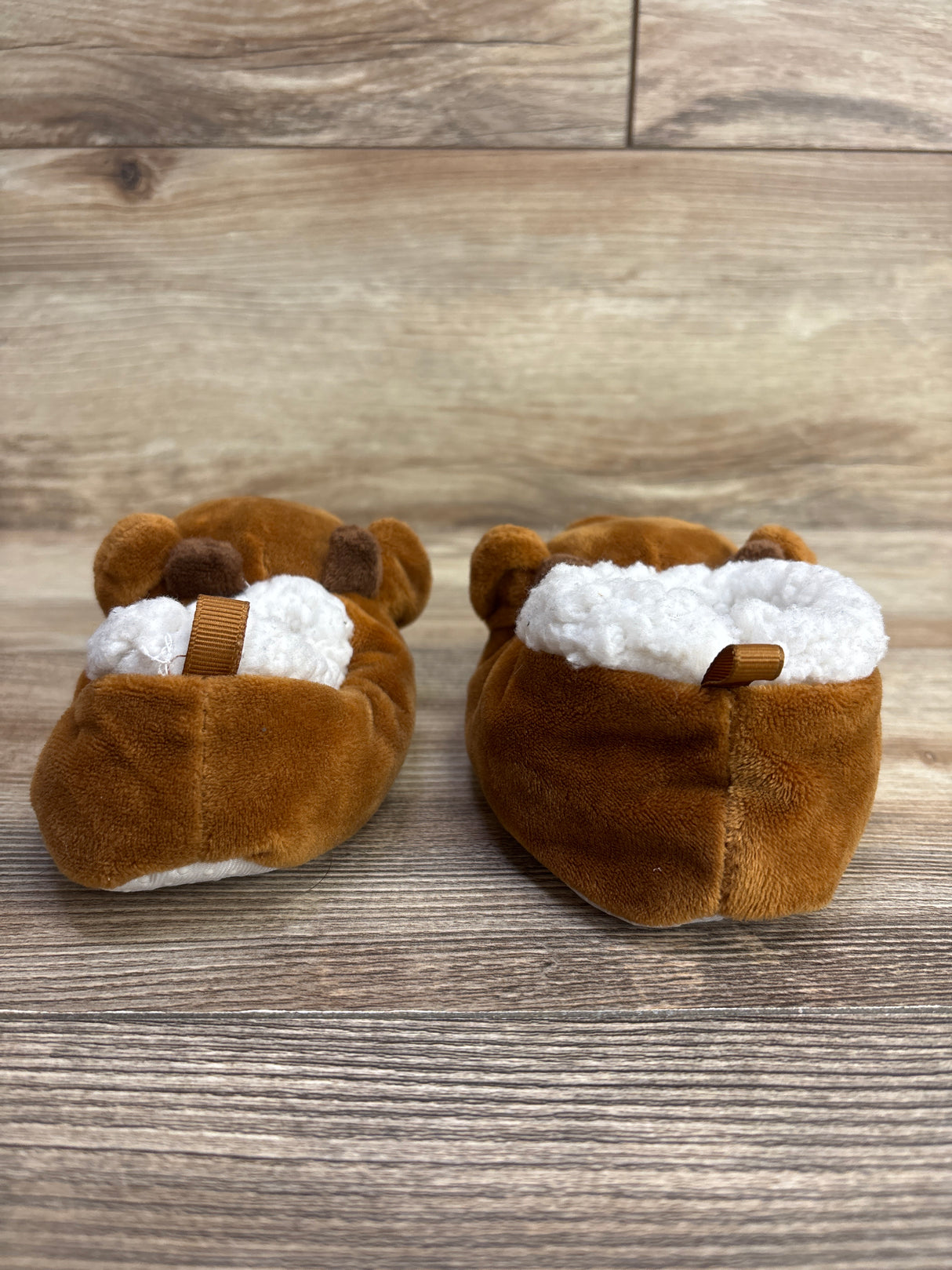 Rudolph the Red-Nosed Reindeer Plush Slippers Brown sz 6/7c
