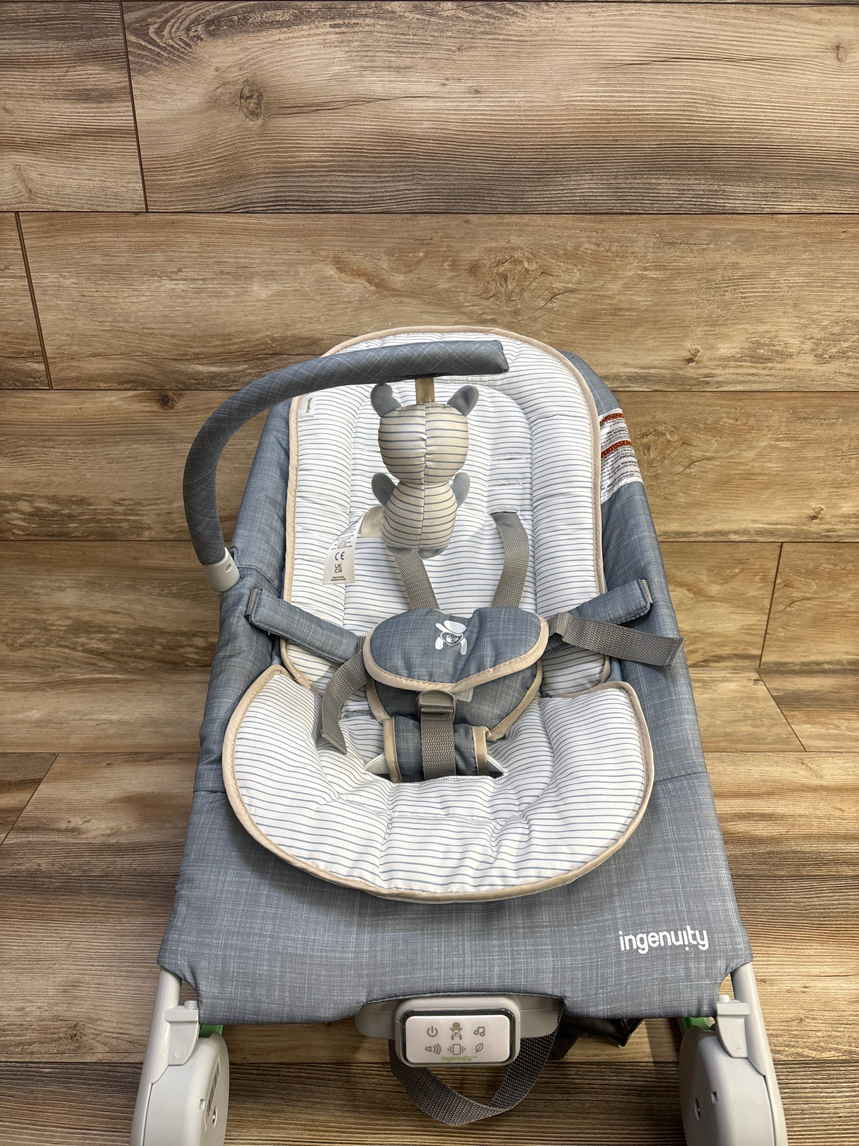 Ingenuity 2-in-1 Happy Belly Rock To Bounce Massage Baby Seat
