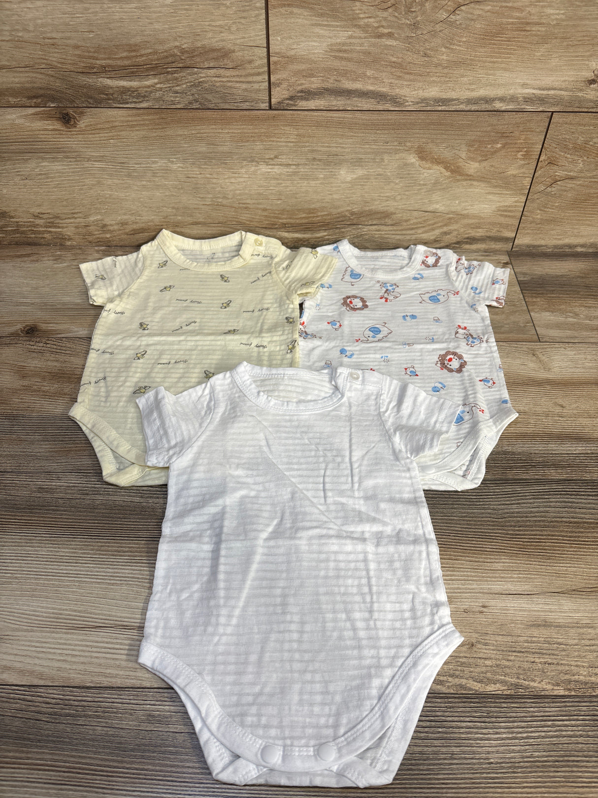 Happy Friend 3pk Bodysuits White sz 9m