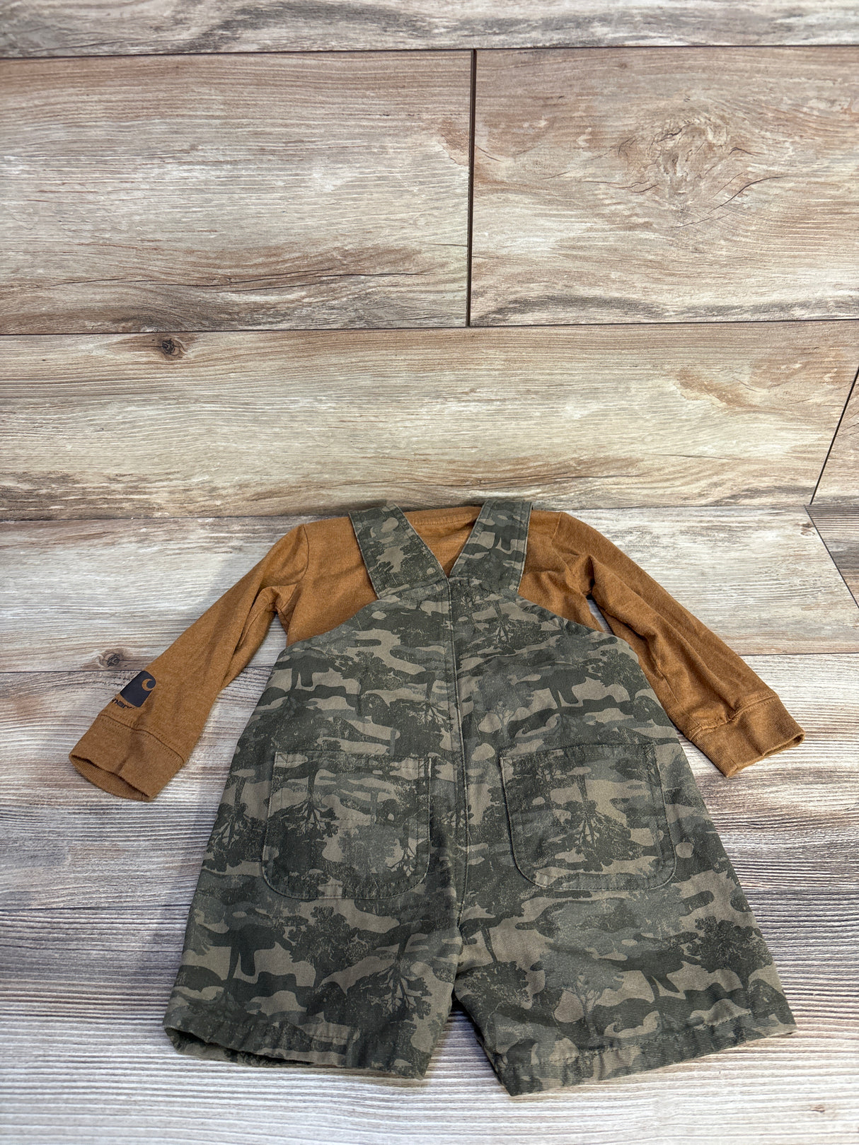 Carhartt 2pc Camo Shortalls & Bodysuit Set Brown sz 18m