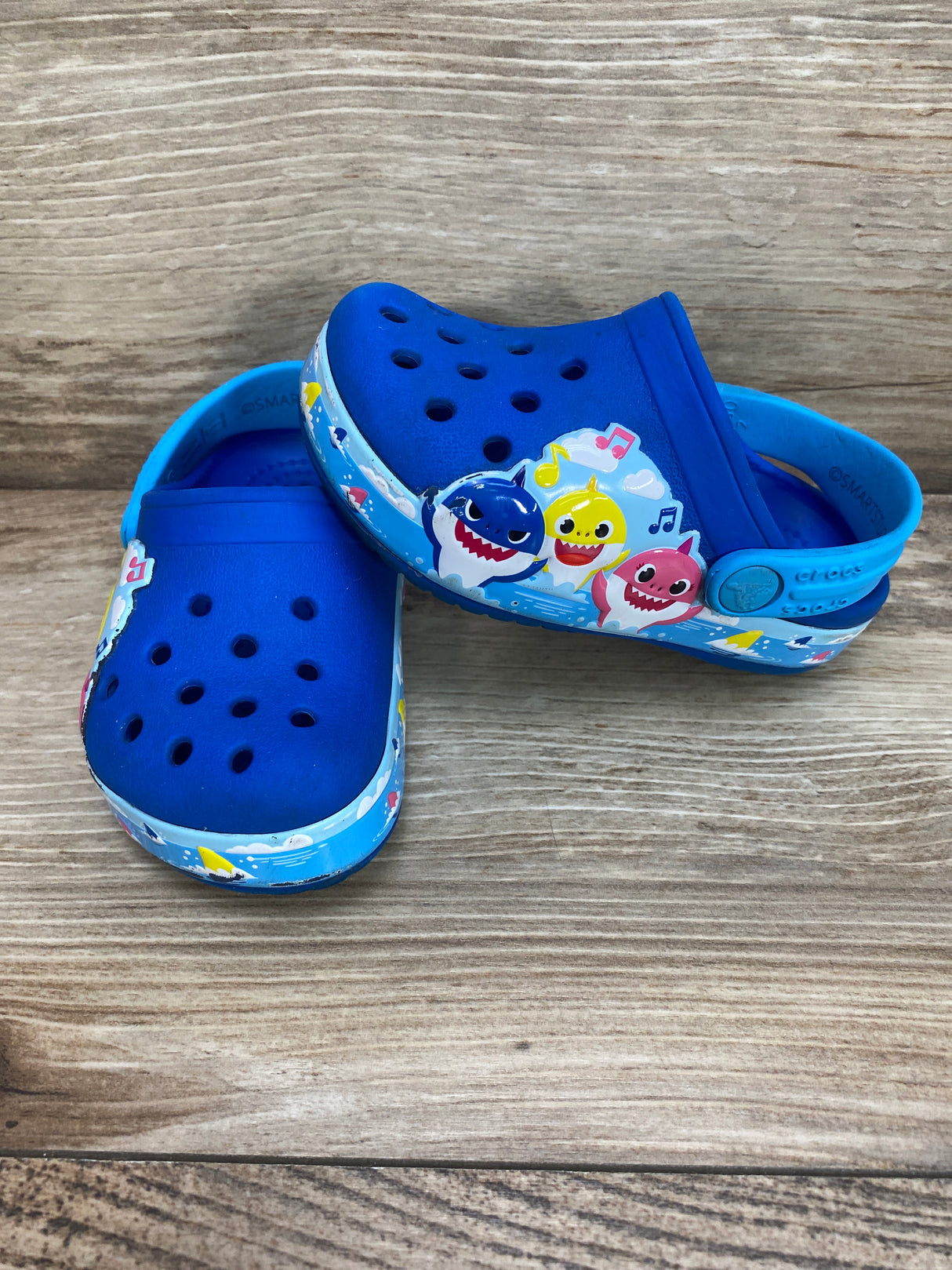 Crocs Baby Shark Classic Clog Blue Sz 5c