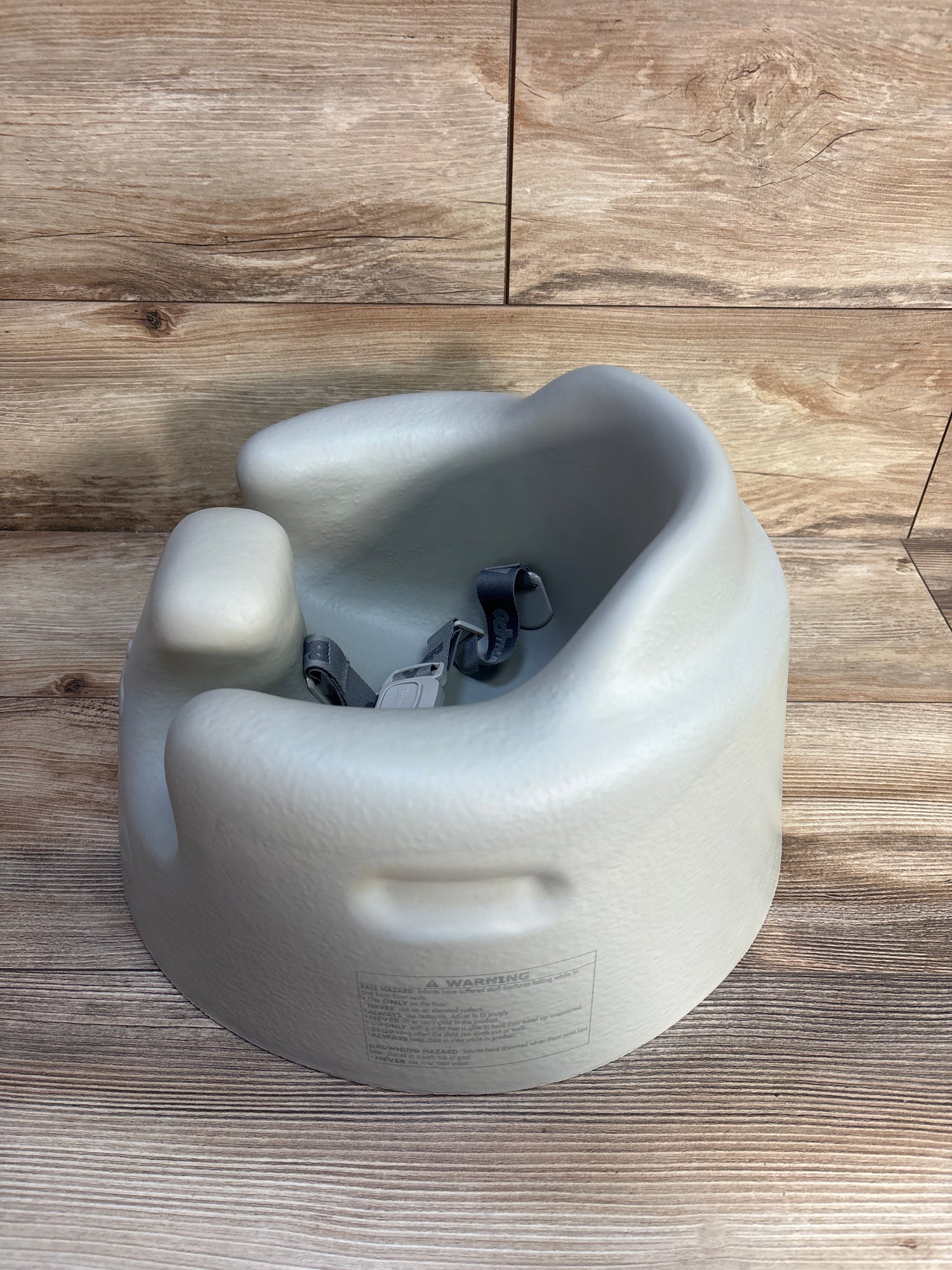 Bumbo Floor Seat in Grey