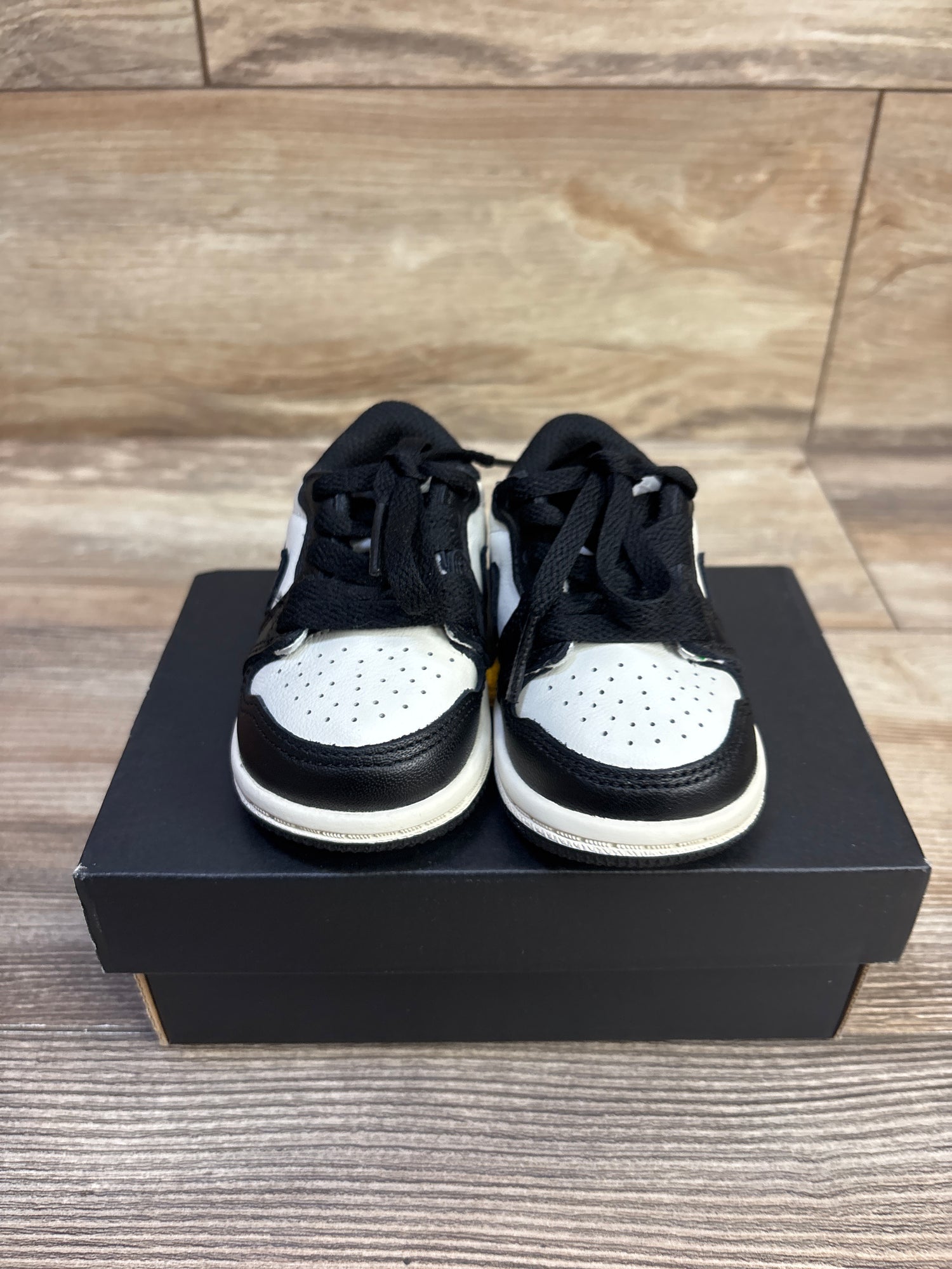 Jordan 1 Retro Low OG TD ' Black/Dark Mocha' Sneakers sz 4c
