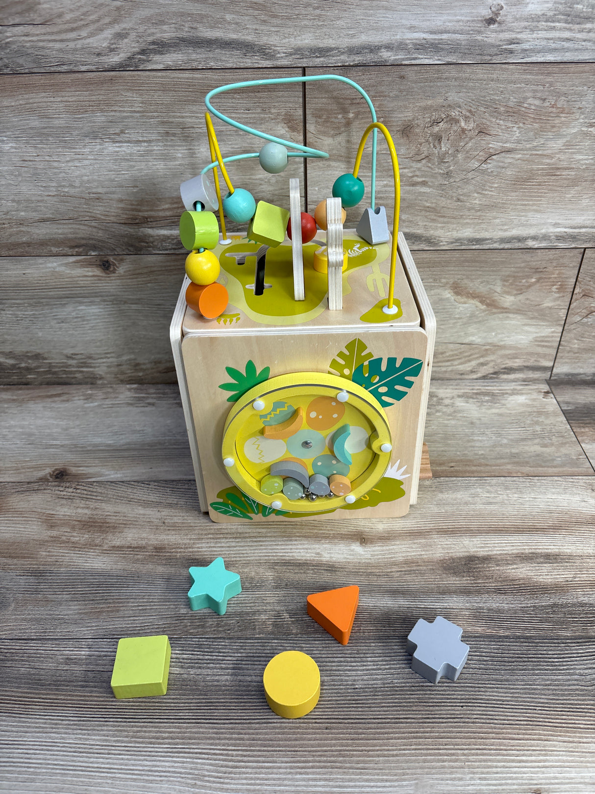 Gigglescape Activity Cube