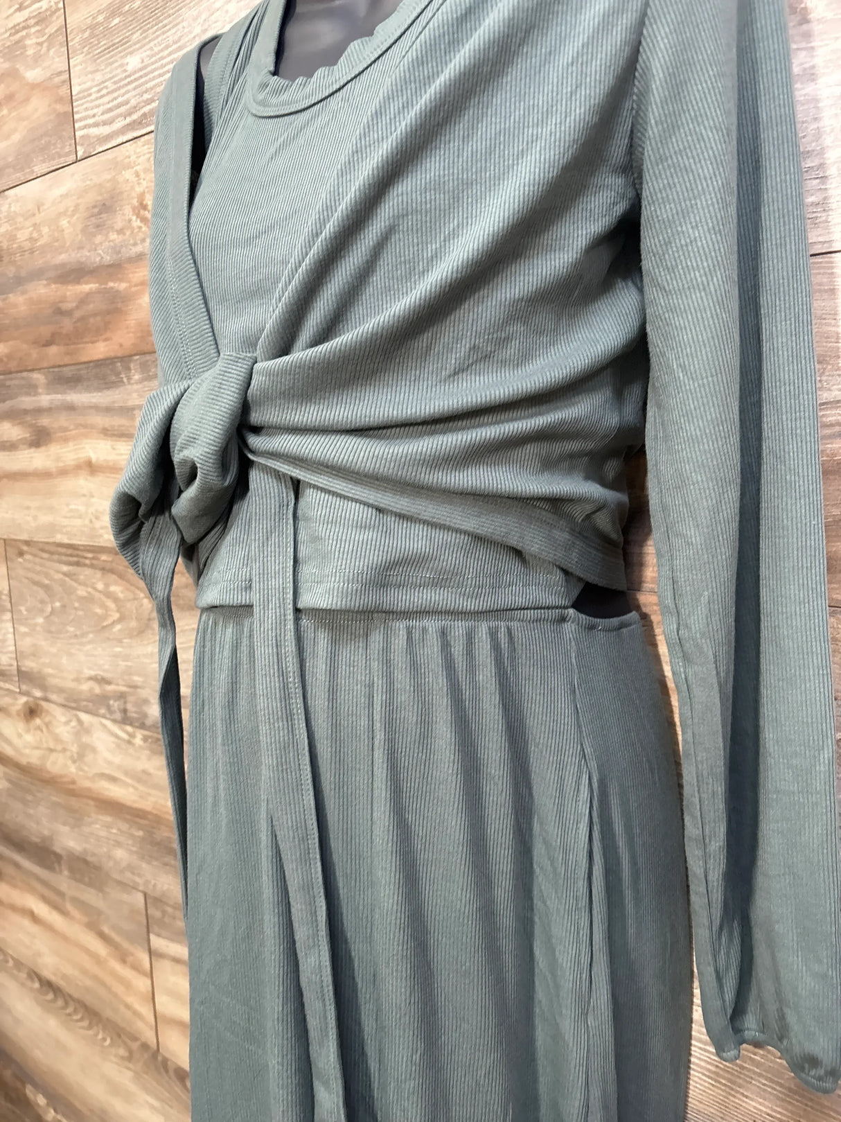 NEW Latched Mama 2pc Ribbed Midi Nursing Slit Dress & Nursing Wrap Top Green sz Medium