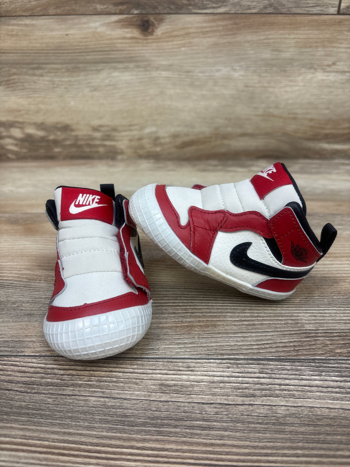 Air Jordan 1 Crib Bootie 'Chicago Lost & Found' Sneakers sz 3c