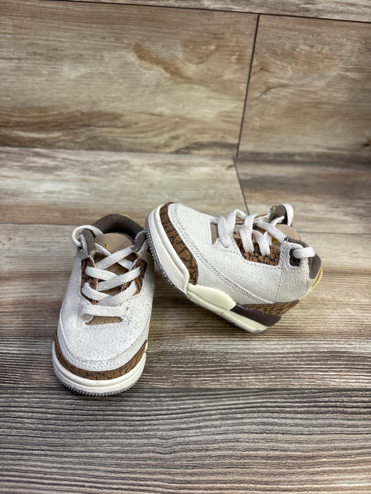 Air Jordan 3 Retro TD 'Palomino' Sneakers sz 3c