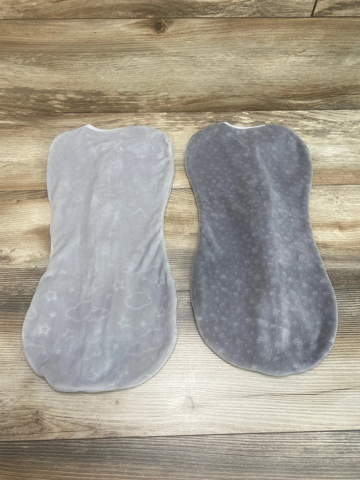 SwaddleMe 2pk Velboa Swaddle Pods Grey sz 0-2m