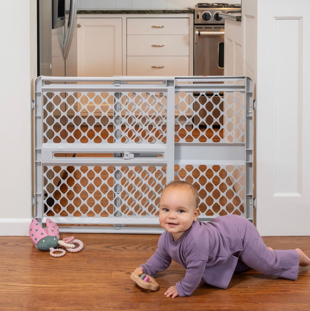 Toddleroo by North States Supergate Classic Gate Grey 26''-42''