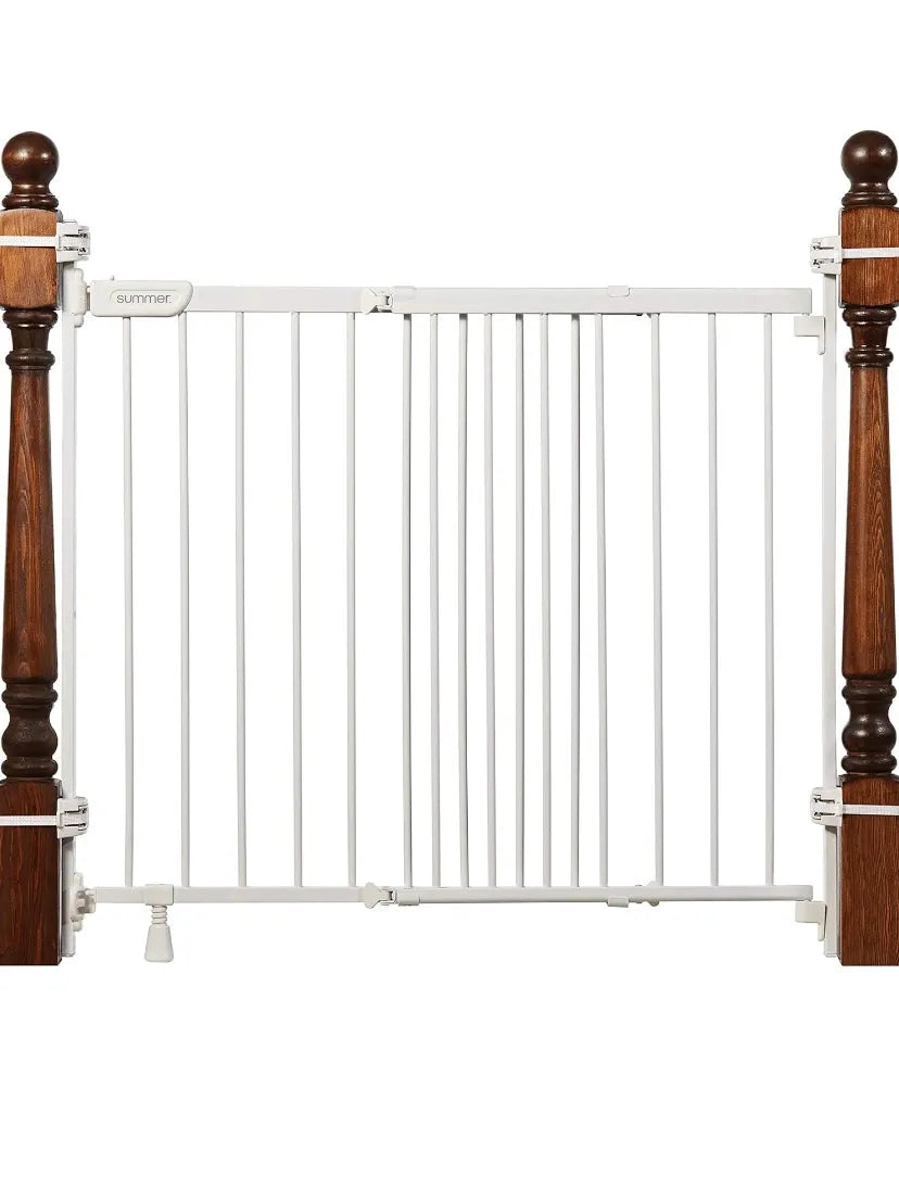 Summer Infant Metal Banister & Stair Safety Gate in White 31" - 46"