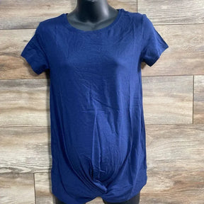 Front view of navy Gap maternity twist-knot tee (XS) showing front knot and short sleeves on mannequin