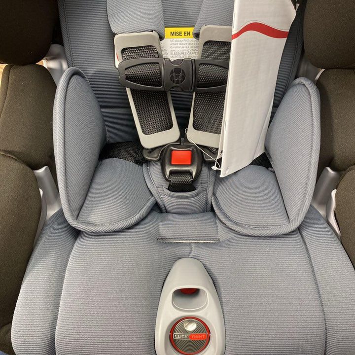 NEW Britax Advocate Click Tight Convertible Car Seat in Boulevard