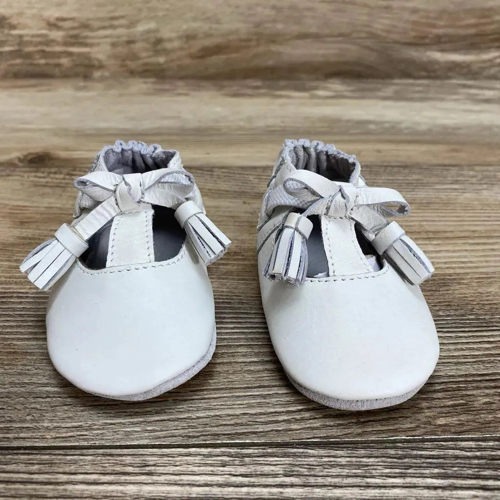 Robeez Meghan White Soft Sole Shoes sz 0-6m - Me 'n Mommy To Be