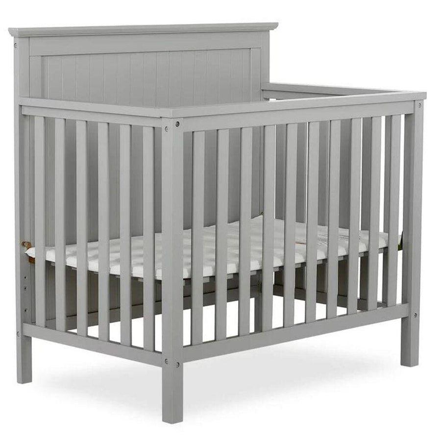 Dream On Me Bellport 4 in 1 Convertible Mini / Portable Crib - Me 'n Mommy To Be