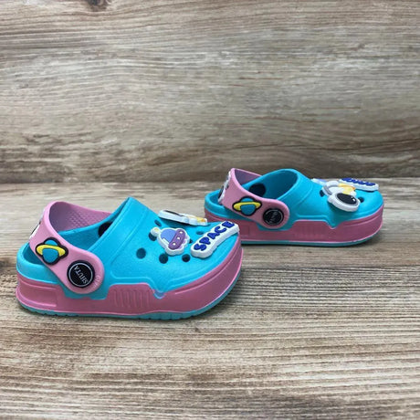 Clogs w Charms sz 3c - Me 'n Mommy To Be